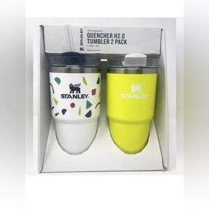 Stanley White and Green Disposable Tableware for Parties